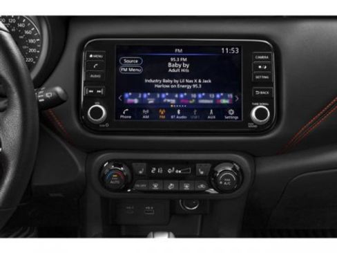 Used 2023 Nissan Kicks SR image 22