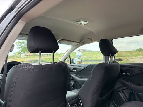 Used 2022 Subaru Outback Premium image 14