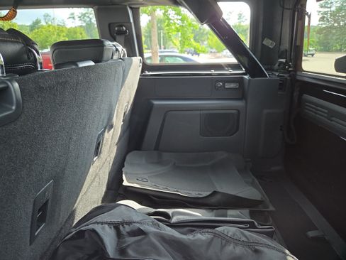 Used 2022 Ford Bronco Badlands AWD/4WD image 11