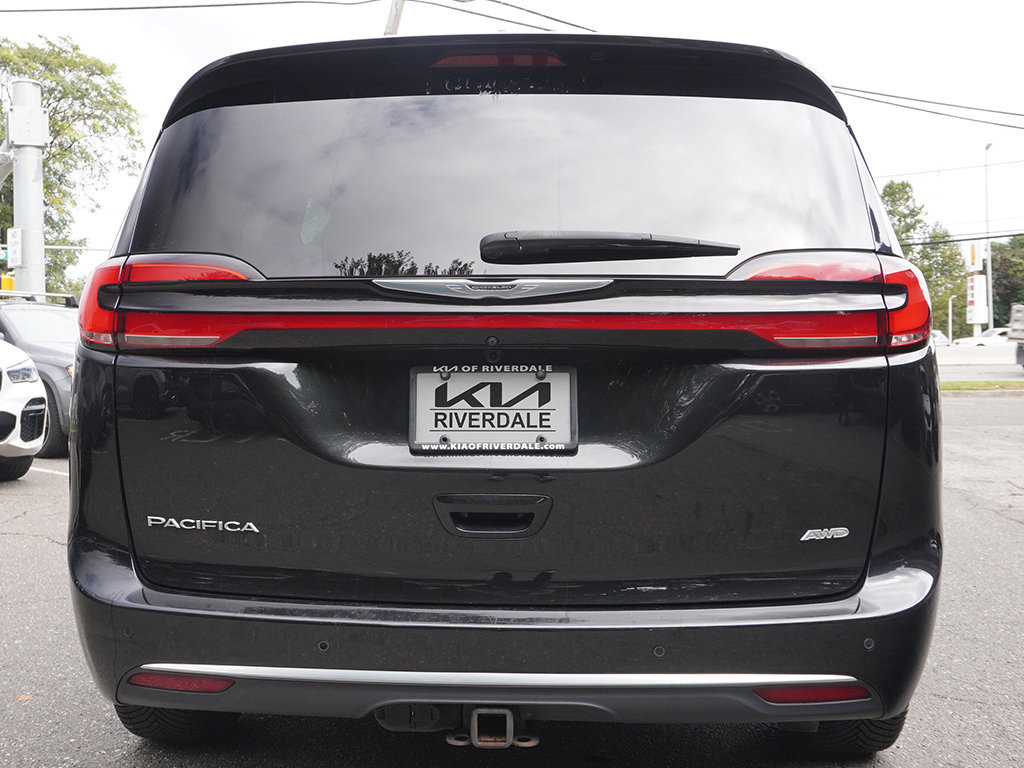 Used 2022 Chrysler Pacifica Pinnacle AWD/4WD image 16