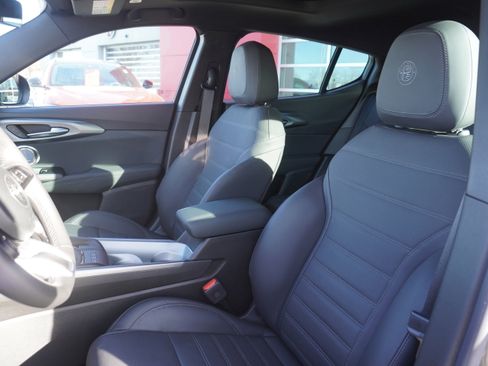 New 2024 Alfa Romeo Tonale Veloce image 18