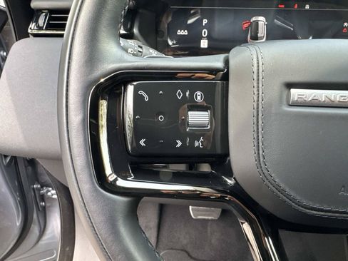 Certified 2026 Land Rover Range Rover Velar Dynamic SE AWD/4WD image 32