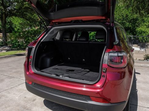 Used 2022 Jeep Compass Limited image 63