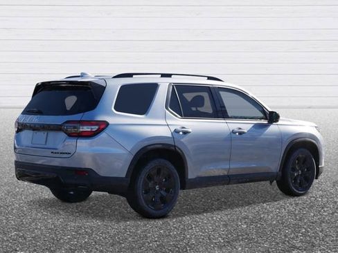 New 2026 Honda Pilot Black Edition image 5