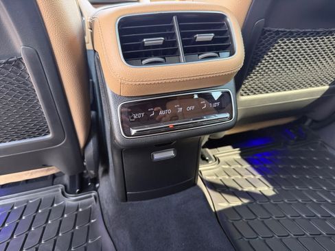 Certified 2025 Mercedes-Benz GLS 580 4MATIC image 16