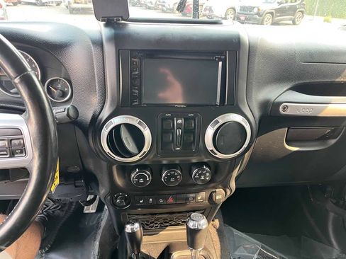 Used 2011 Jeep Wrangler Unlimited 70th Anniversary w/ Dual Top Group AWD/4WD image 7
