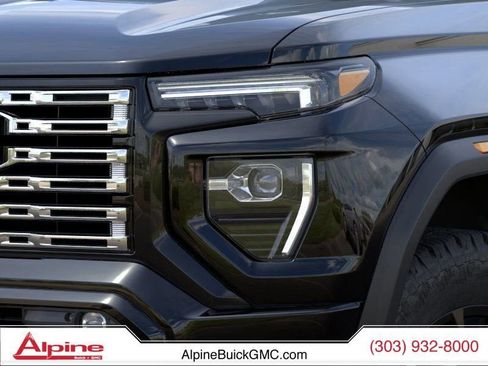 New 2026 GMC Canyon Denali w/ LPO, Denali Black Edition AWD/4WD image 10
