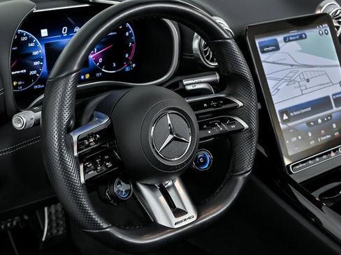 Used 2022 Mercedes-Benz SL 55 AMG 4MATIC image 19