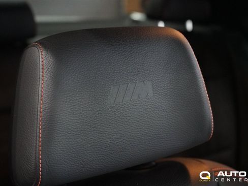 Used 2011 BMW 1 Series M image 36