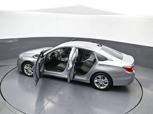 Used 2018 Honda Accord LX image 42