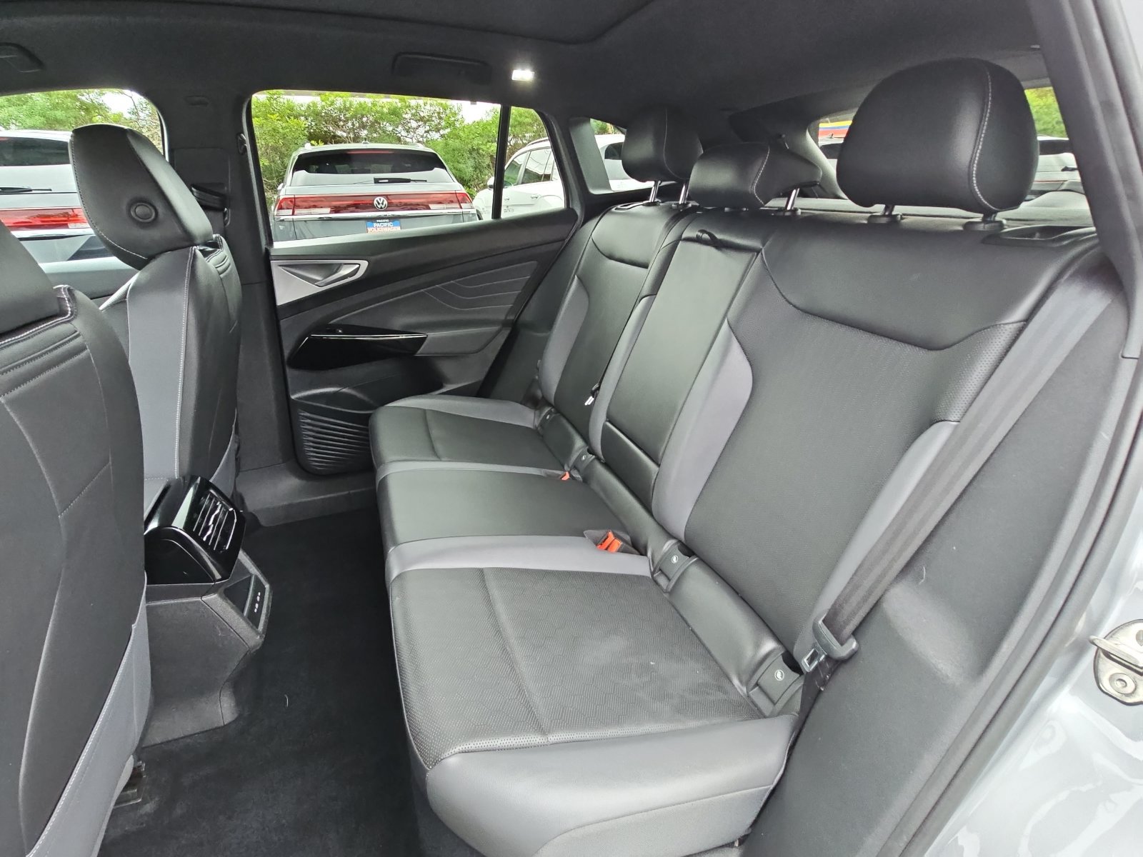 Certified 2023 Volkswagen ID.4 Pro S AWD/4WD image 14