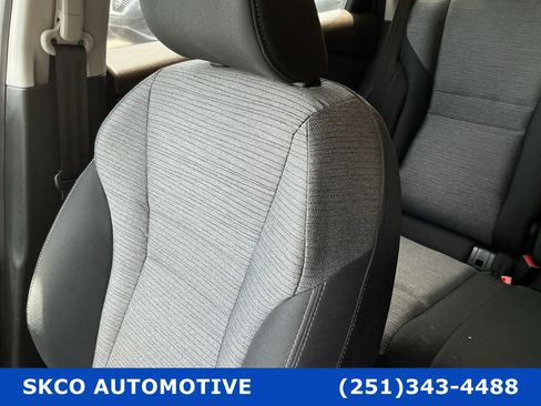 Used 2023 Nissan Rogue SV AWD/4WD image 27