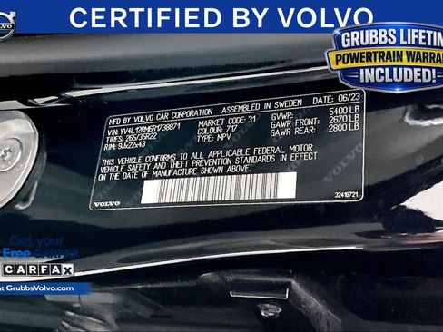 Certified 2024 Volvo XC60 B5 Ultimate w/ Protection Package Premier AWD/4WD image 42