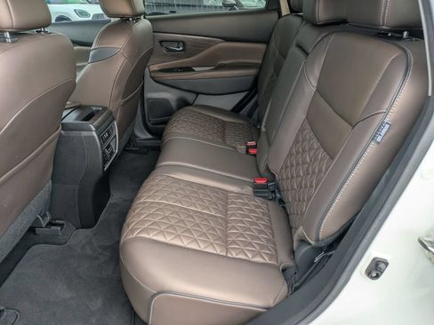 Used 2020 Nissan Murano Platinum w/ Cargo Package FWD image 18