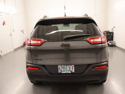 Used 2016 Jeep Cherokee Sport