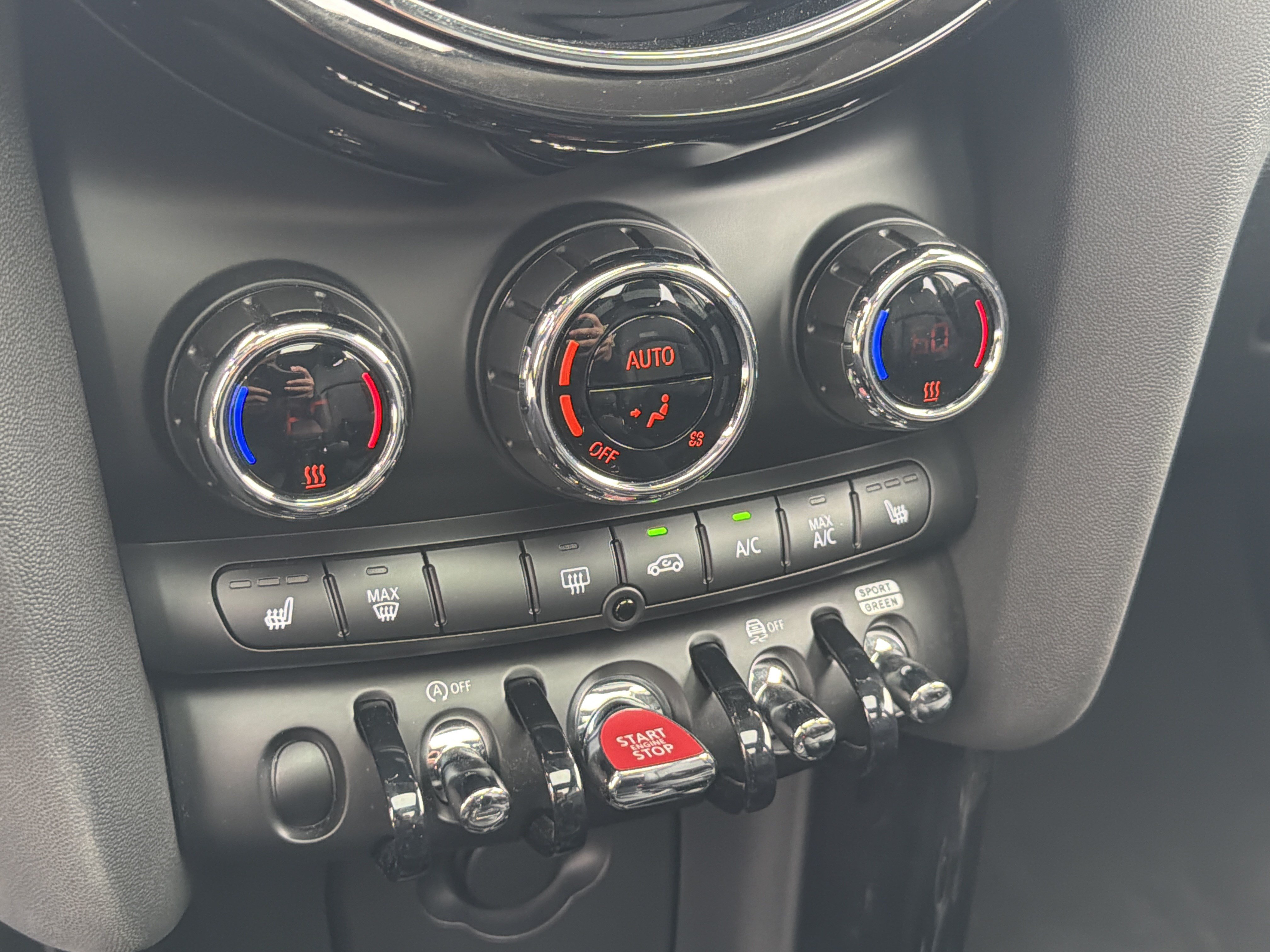 Used 2024 MINI Cooper S FWD image 35