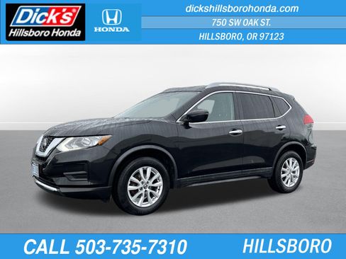 Used 2018 Nissan Rogue SV image 1