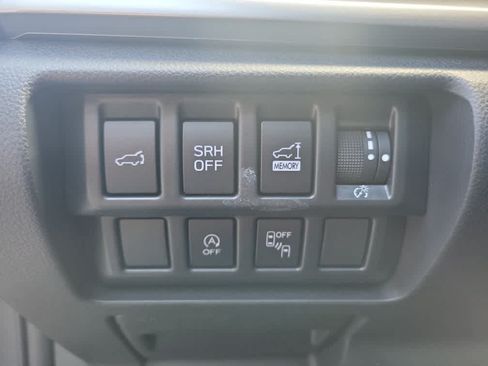 Certified 2023 Subaru Forester Premium AWD/4WD image 20
