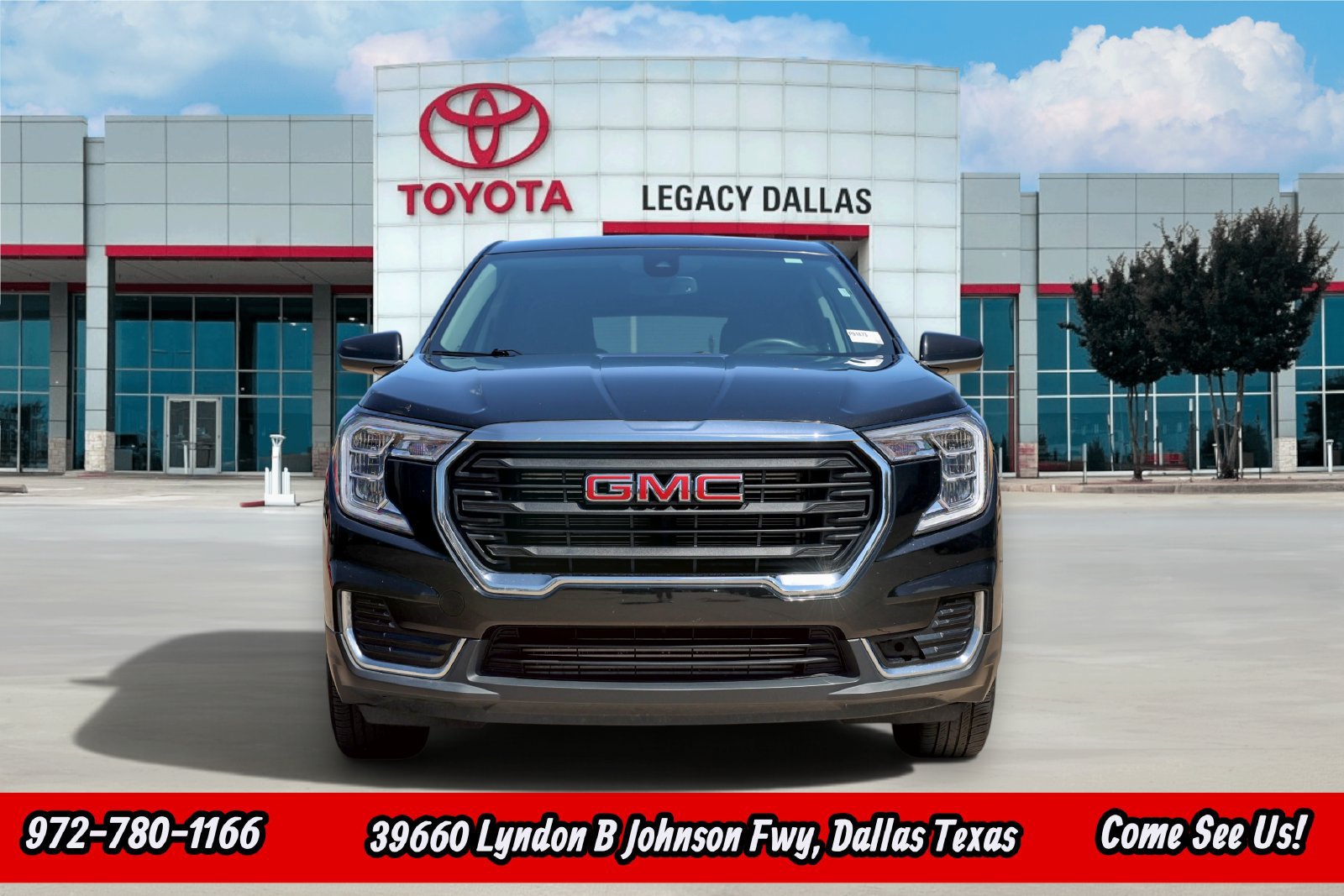 Used 2024 GMC Terrain SLE AWD/4WD image 5