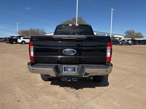 Used 2019 Ford F250 Lariat w/ Lariat Ultimate Package image 6