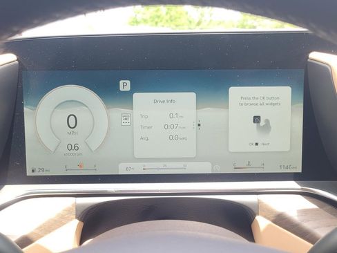 Used 2024 Genesis G90 3.5T image 26