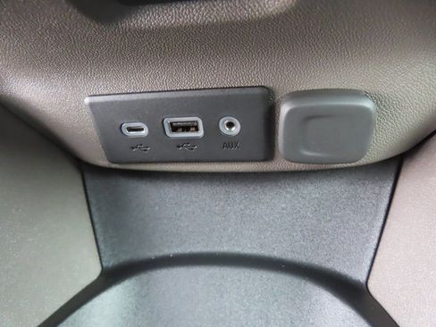 New 2025 Chevrolet Malibu LS w/ LPO, Floor Liner Package image 9