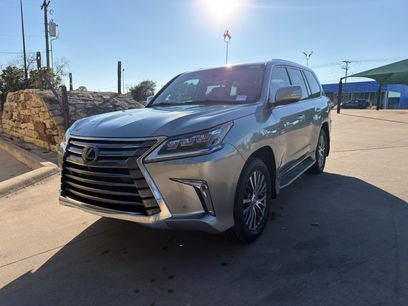 Used 2019 Lexus LX 570 4WD w/ Luxury Package