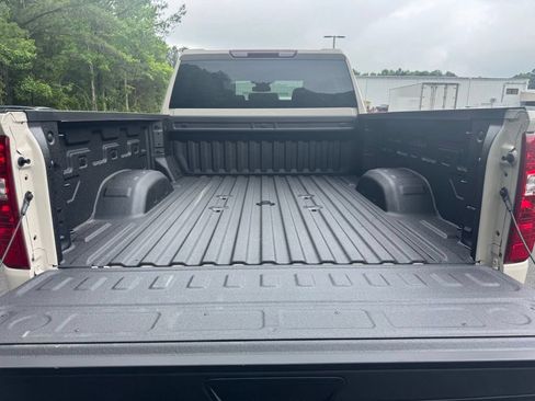 New 2026 Chevrolet Silverado 2500 Custom w/ Custom Convenience Package AWD/4WD image 8