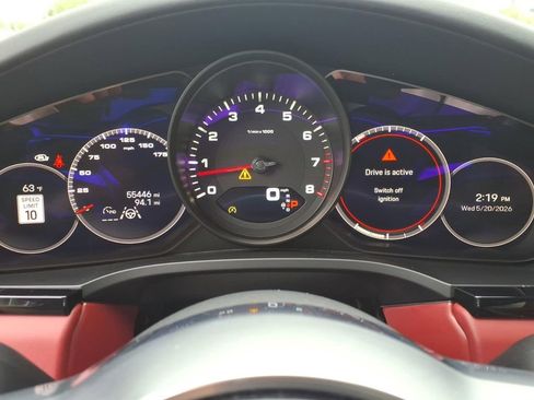 Used 2023 Porsche Cayenne AWD/4WD image 18