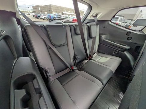 Used 2023 Subaru Ascent Onyx Edition AWD/4WD image 29