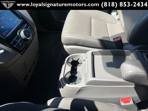 Used 2017 Honda Odyssey EX-L image 34