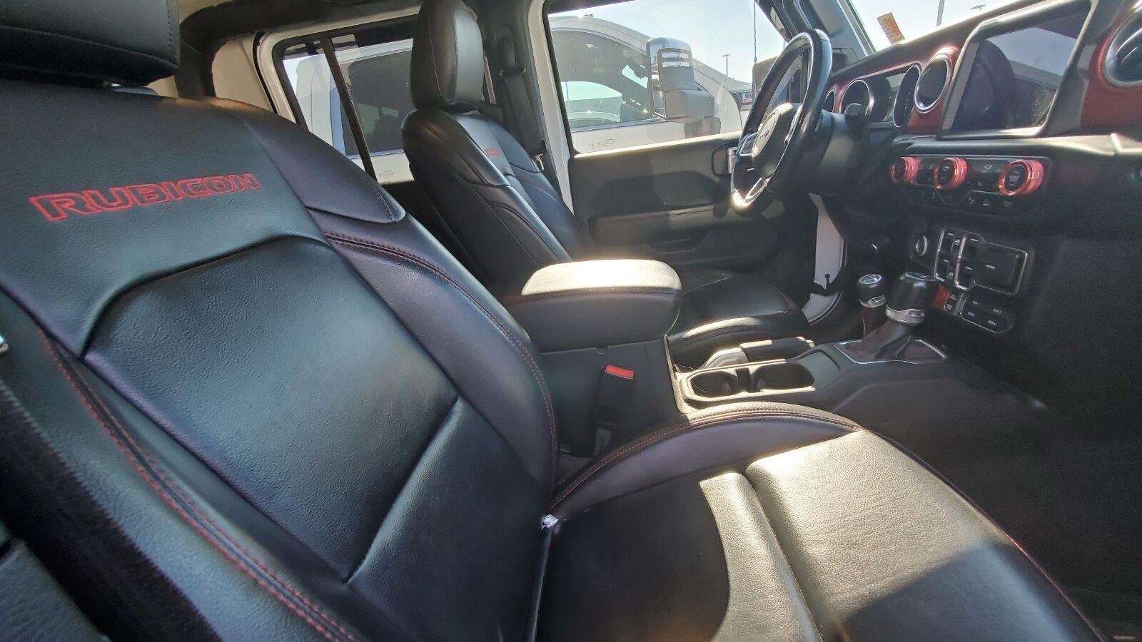 Used 2021 Jeep Gladiator Rubicon AWD/4WD image 4