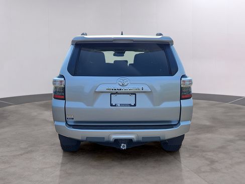 Used 2020 Toyota 4Runner SR5 Premium w/ TRD Performance Package AWD/4WD image 28