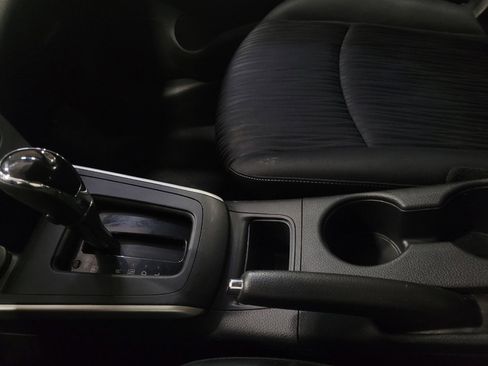 Used 2019 Nissan Sentra SV w/ Exterior Package image 26