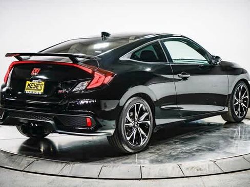 Used 2018 Honda Civic Si image 4