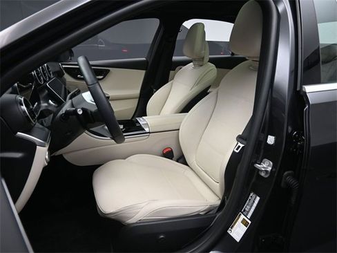 Used 2024 Mercedes-Benz C 300 Sedan image 16