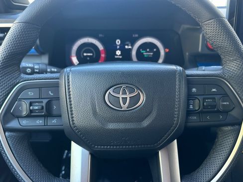 Certified 2026 Toyota Tacoma TRD Off-Road w/ TRD Off Road Upgrade Package AWD/4WD image 23