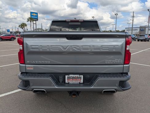 Used 2021 Chevrolet Silverado 1500 High Country image 5