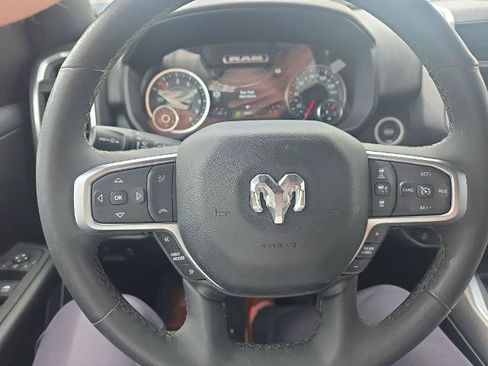 Used 2025 RAM 1500 Big Horn AWD/4WD image 45