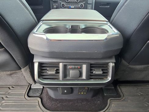Used 2022 Ford F150 Lariat w/ Equipment Group 502A High AWD/4WD image 10