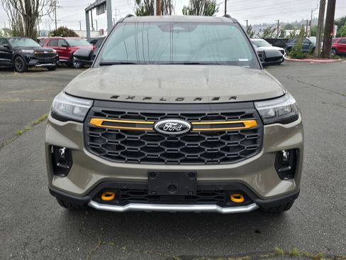 New 2026 Ford Explorer Tremor w/ Tremor Ultimate Package AWD/4WD image 8