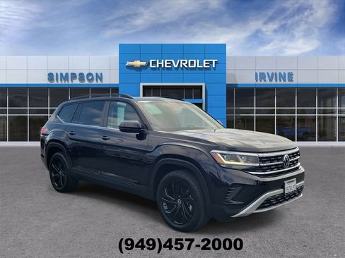 Used 2022 Volkswagen Atlas SE AWD/4WD image 2