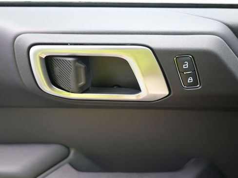 New 2025 Ford Bronco Outer Banks image 18