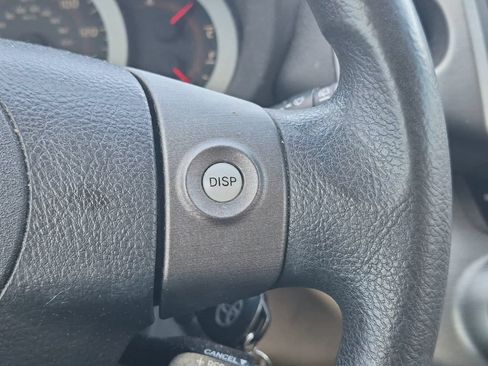 Used 2011 Toyota RAV4 2WD w/ Upgrade Value Pkg image 23