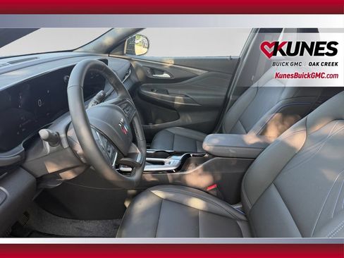 Used 2026 Buick Envista Sport Touring w/ Convenience I Package FWD image 22