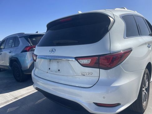 Used 2016 INFINITI QX60 Base w/ Premium Plus Package image 4