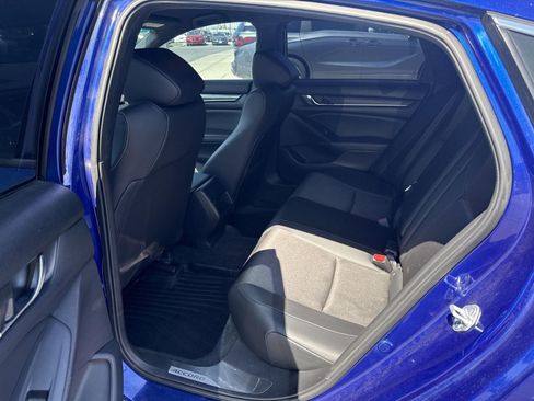 Certified 2022 Honda Accord Sport image 19