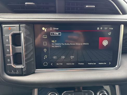 Used 2022 GMC Yukon Denali image 21