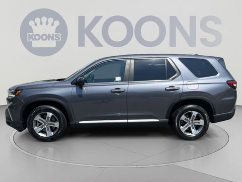 Used 2023 Honda Pilot EX-L image 2