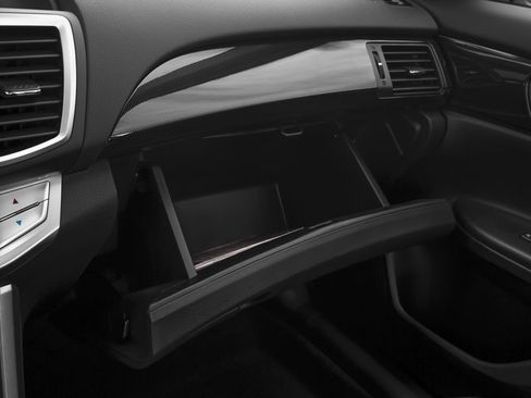 Used 2015 Honda Accord Sport image 16